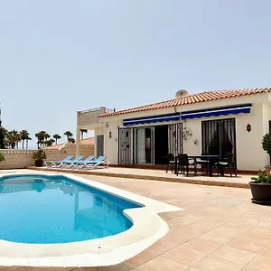  Villa Azul